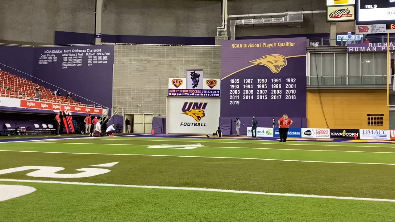 WATCH NOW: North Scott takes the field before the Class 3A state championship
